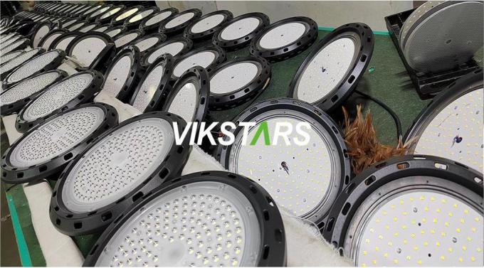 Lumi a LED UFO con conducente Meanwell 22