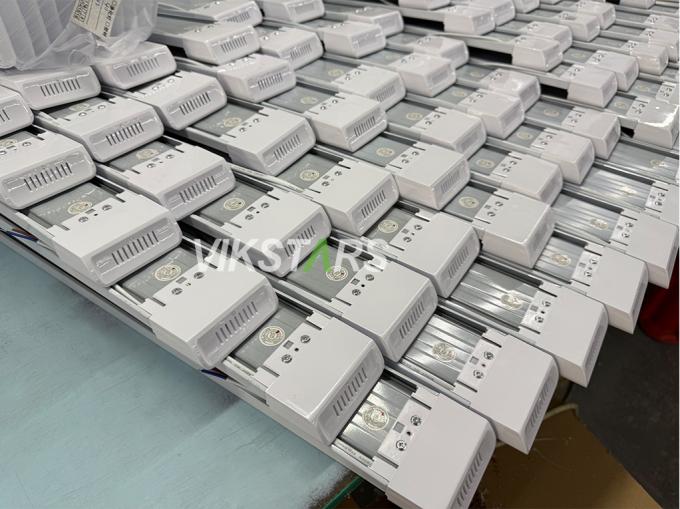 Prezzo migliore 18W 28W 36W Lampada di depurazione a LED per supermercati interni Luci lineari per ufficio ospedali 15