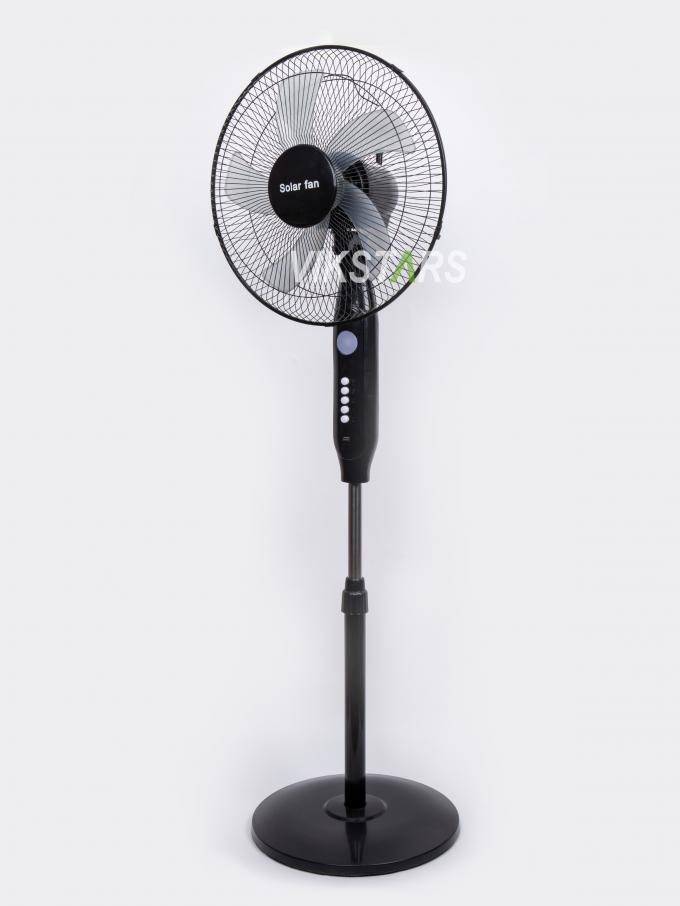 Ventilatore solare da terra ricaricabile a 5 pale da 16 pollici con luce LED, pannello e batteria, ventilatore solare da pavimento 18