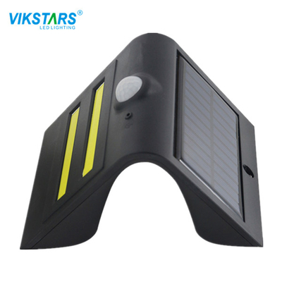 il passaggio pedonale solare 1.8W accende l'efficienza luminosa 120lm/W per la Comunità del cortile